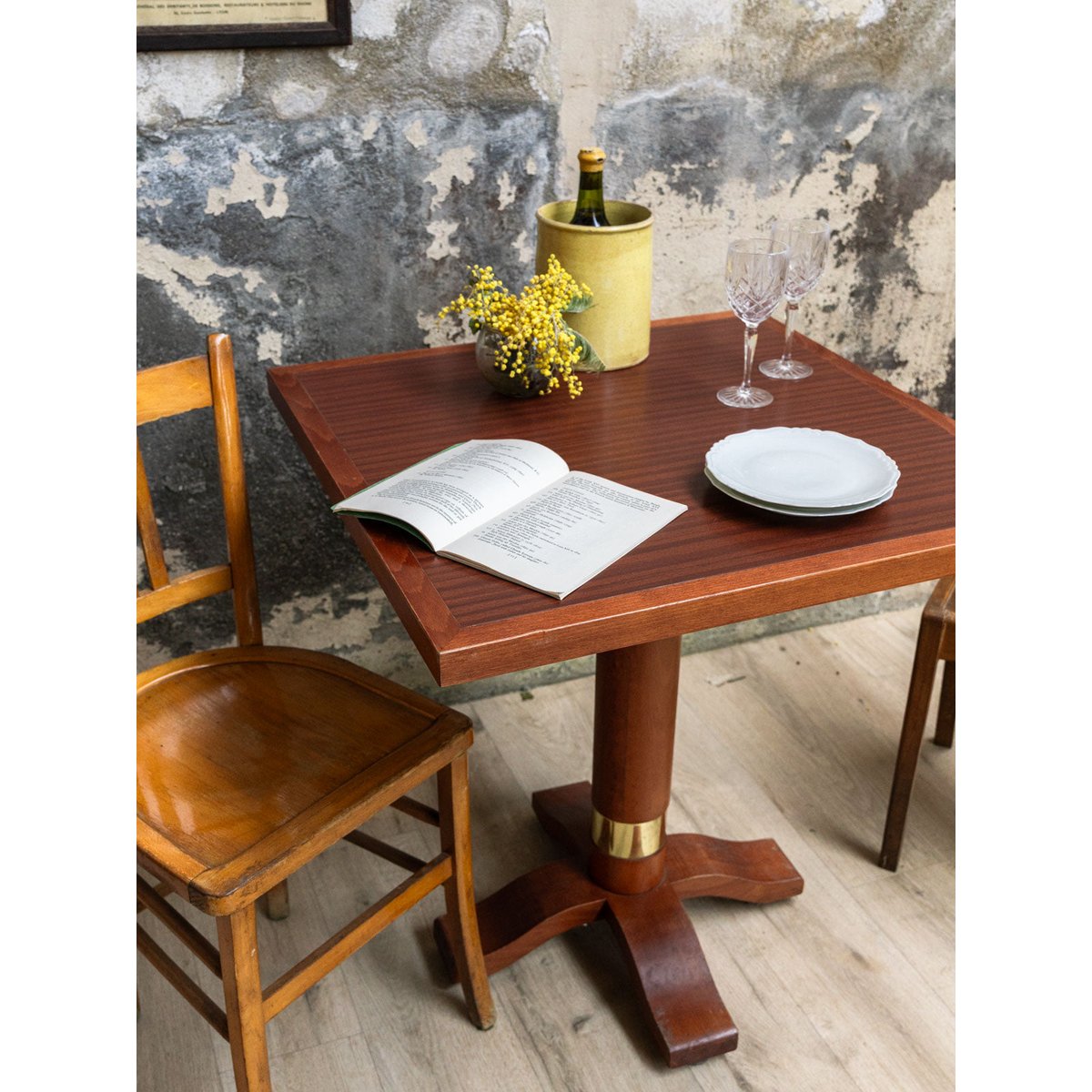 Table à manger bistro en bois Denise N°1170 - Bon état bois foncé, DEBONGOUT