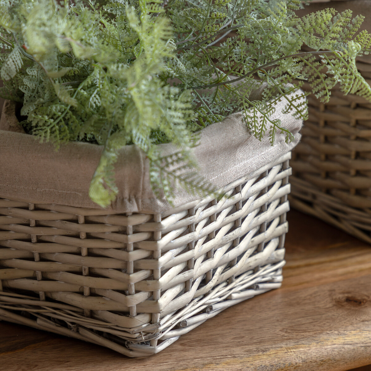 Set of 2 Sylva Square Lined Baskets in Grey brown , ÉDITÉ