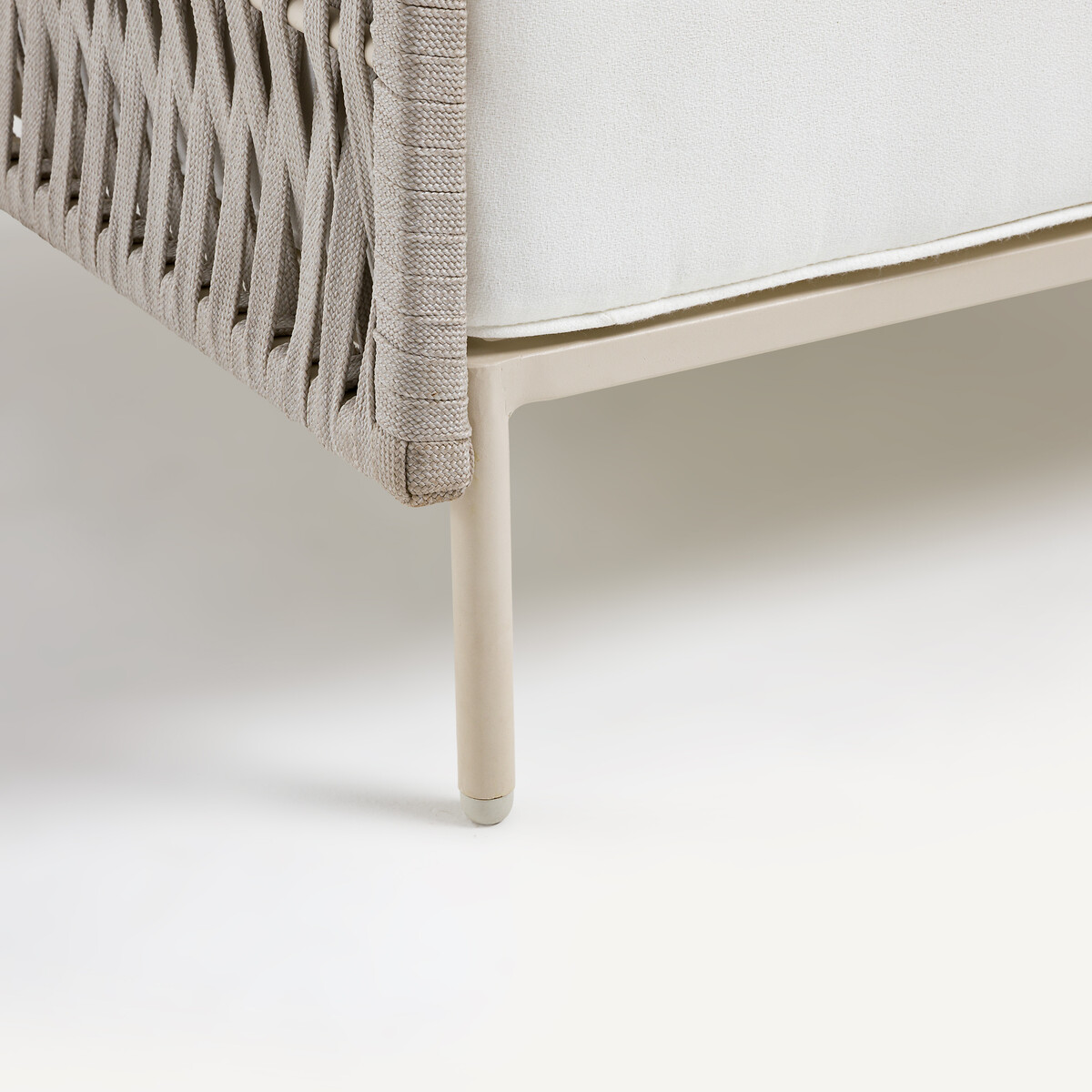 Fauteuil de jardin en sangles tressées, LEANDRA naturel/blanc, AM.PM