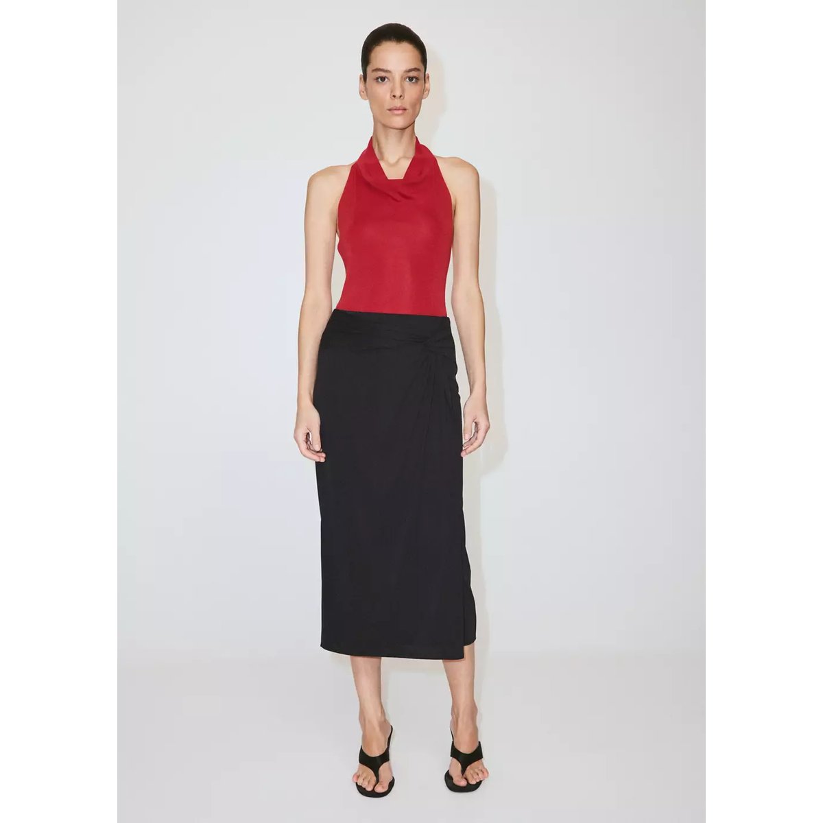 Jupe ajustée froncée gris anthracite, MANGO
