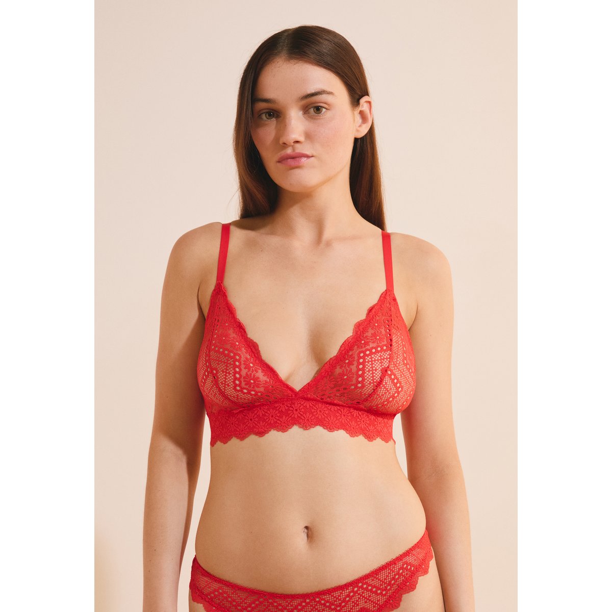 Soutien-gorge N.8 - Le triangle sans armatures en dentelle ECLIPSE rouge, ETAM
