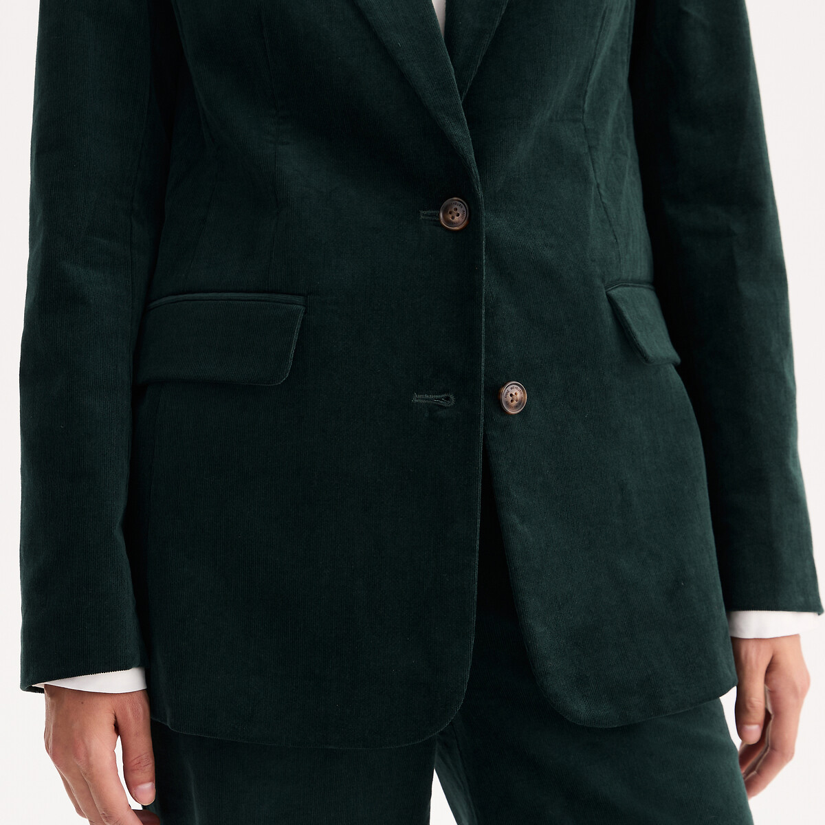 Blazer en velours côtelé, coupe droite, boutonné vert cèdre, ANNE WEYBURN