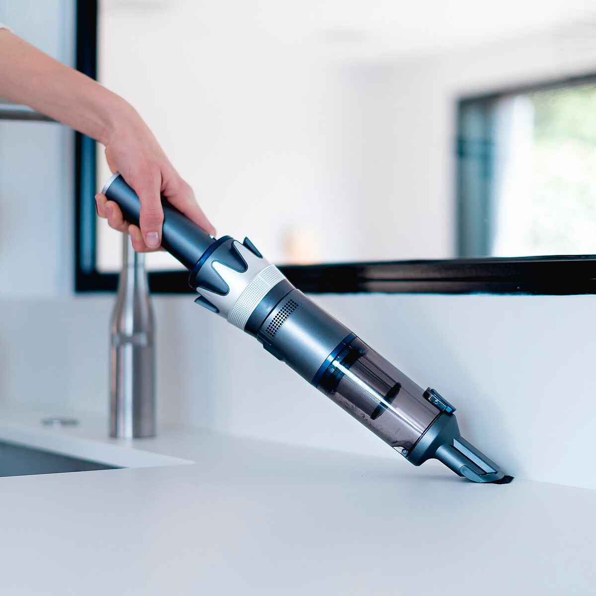 Aspirateur à main Blaster F130 noir, EZICLEAN