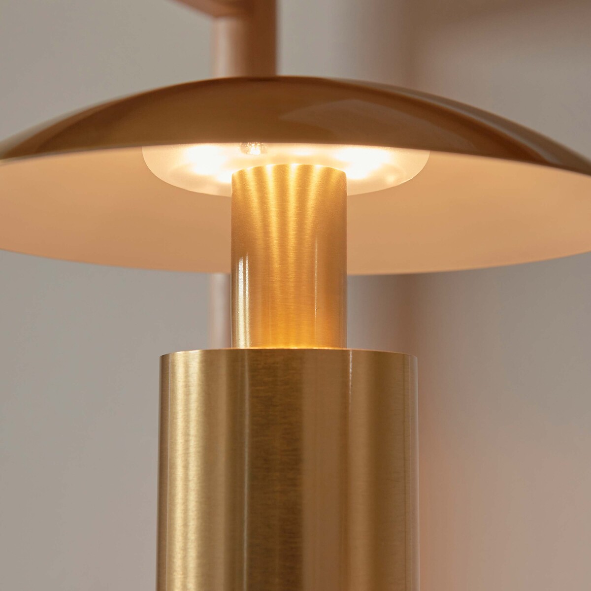 Summer Rechargeable Table Lamp in Brushed Gold gold-coloured, ÉDITÉ