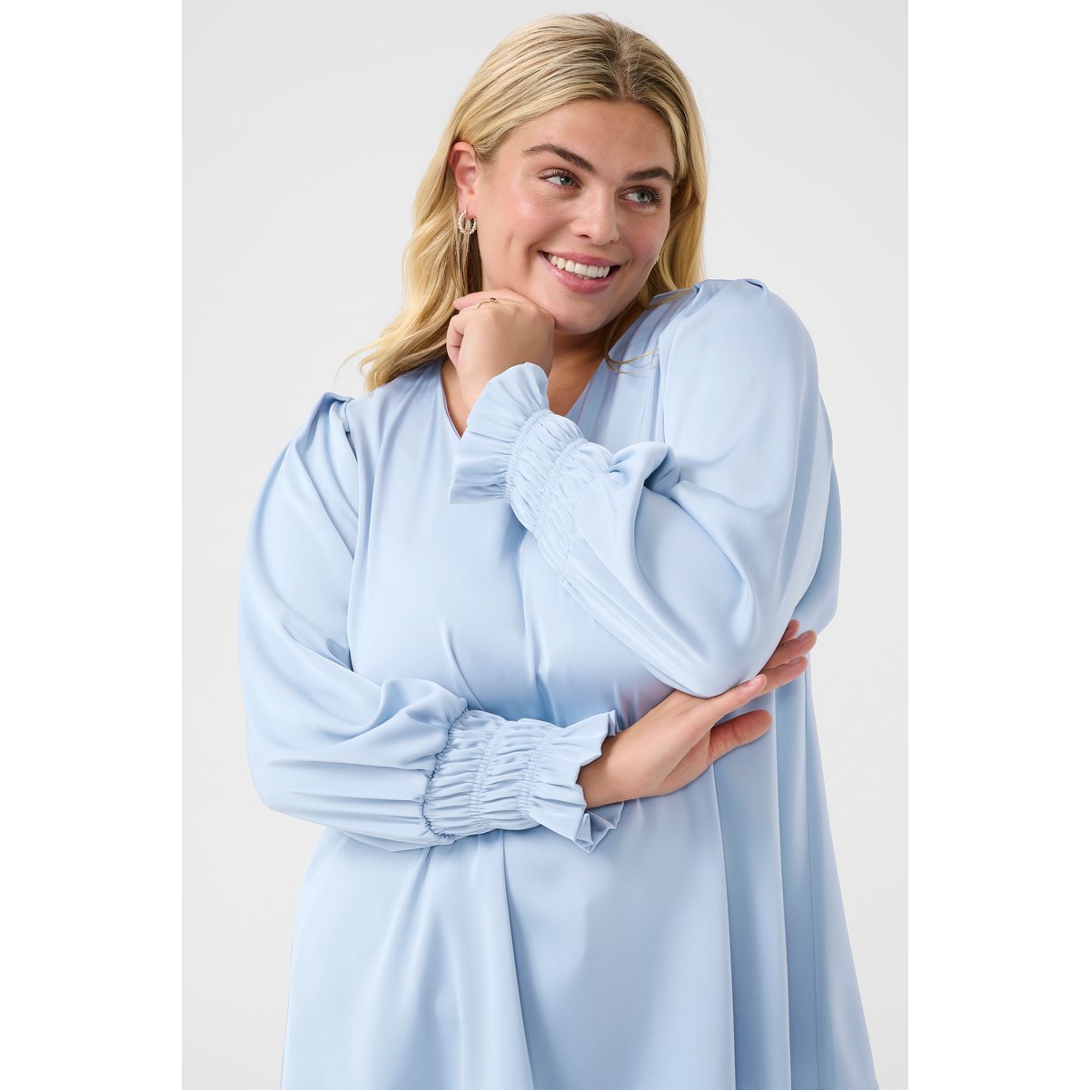 Blouse with long sleeve bleu soft chanbray, KAFFE CURVE