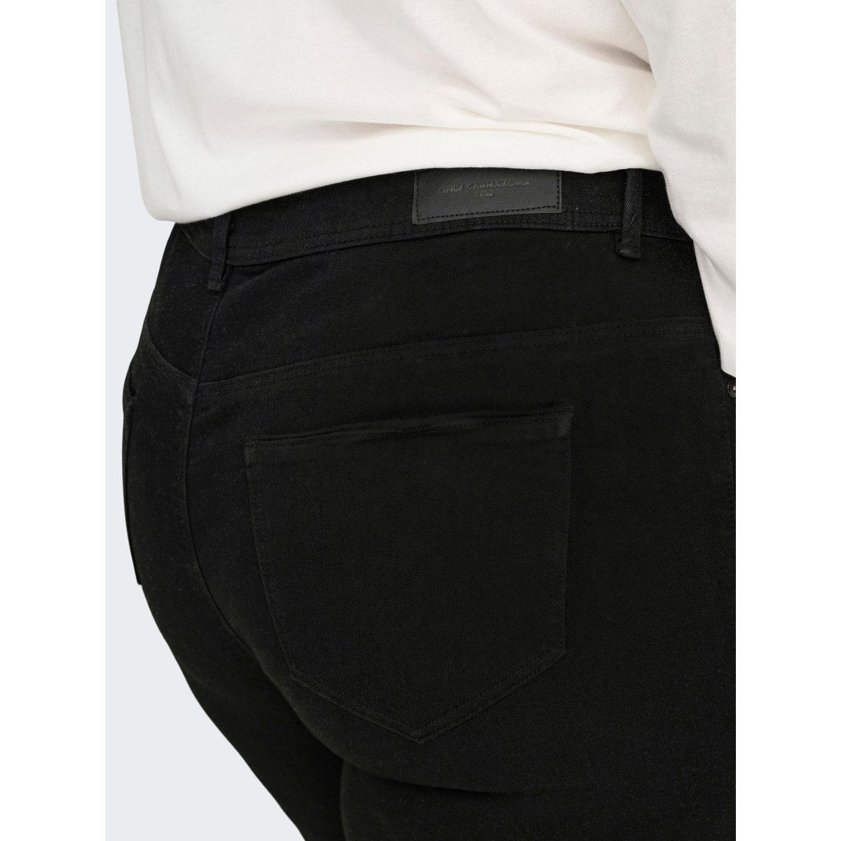 Jean Flared black 1, ONLY CARMAKOMA