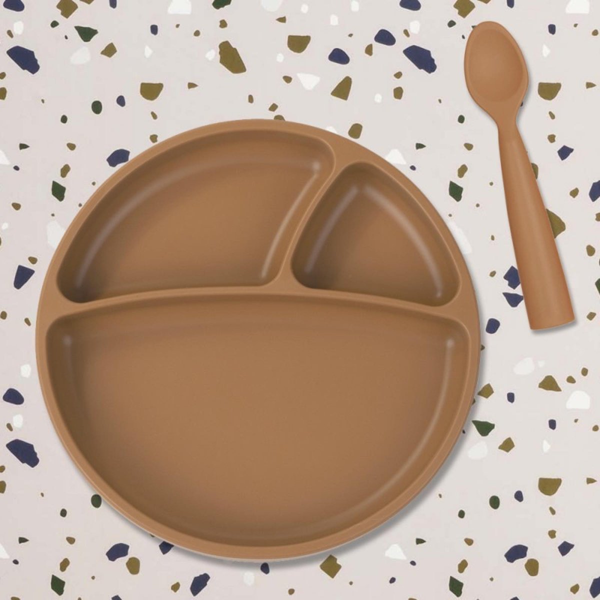 Assiette  silicone à ventouse caramel, MINIKOIOI