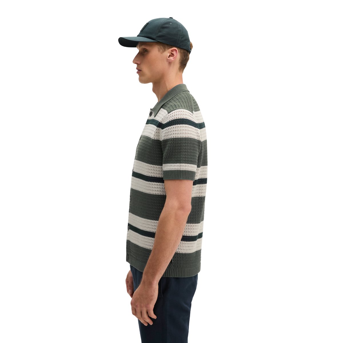 T-shirt en maille à manches courtes regular en aspect crochet gris foncé, MARC O'POLO