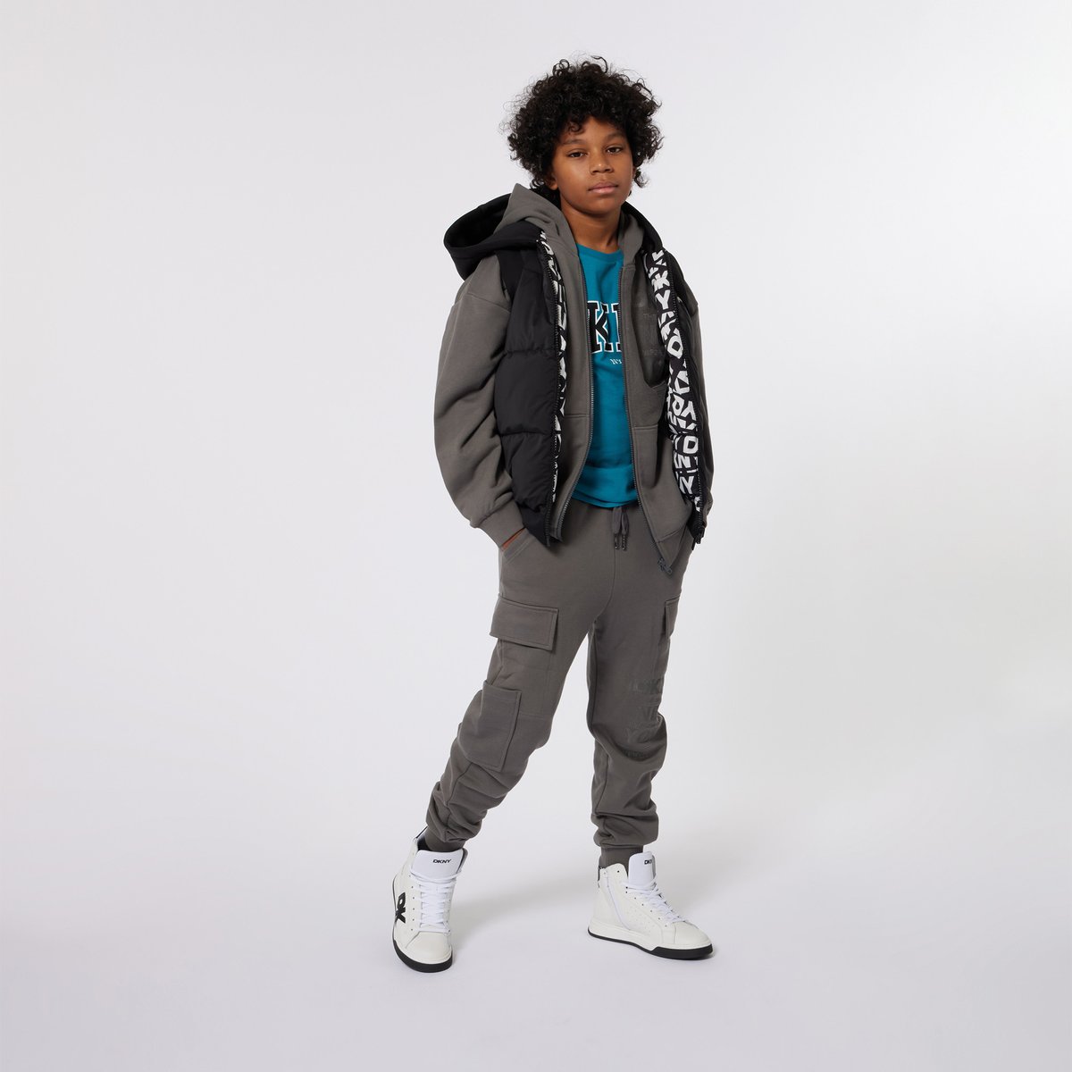 Doudoune sans manche à capuche blanc, DKNY