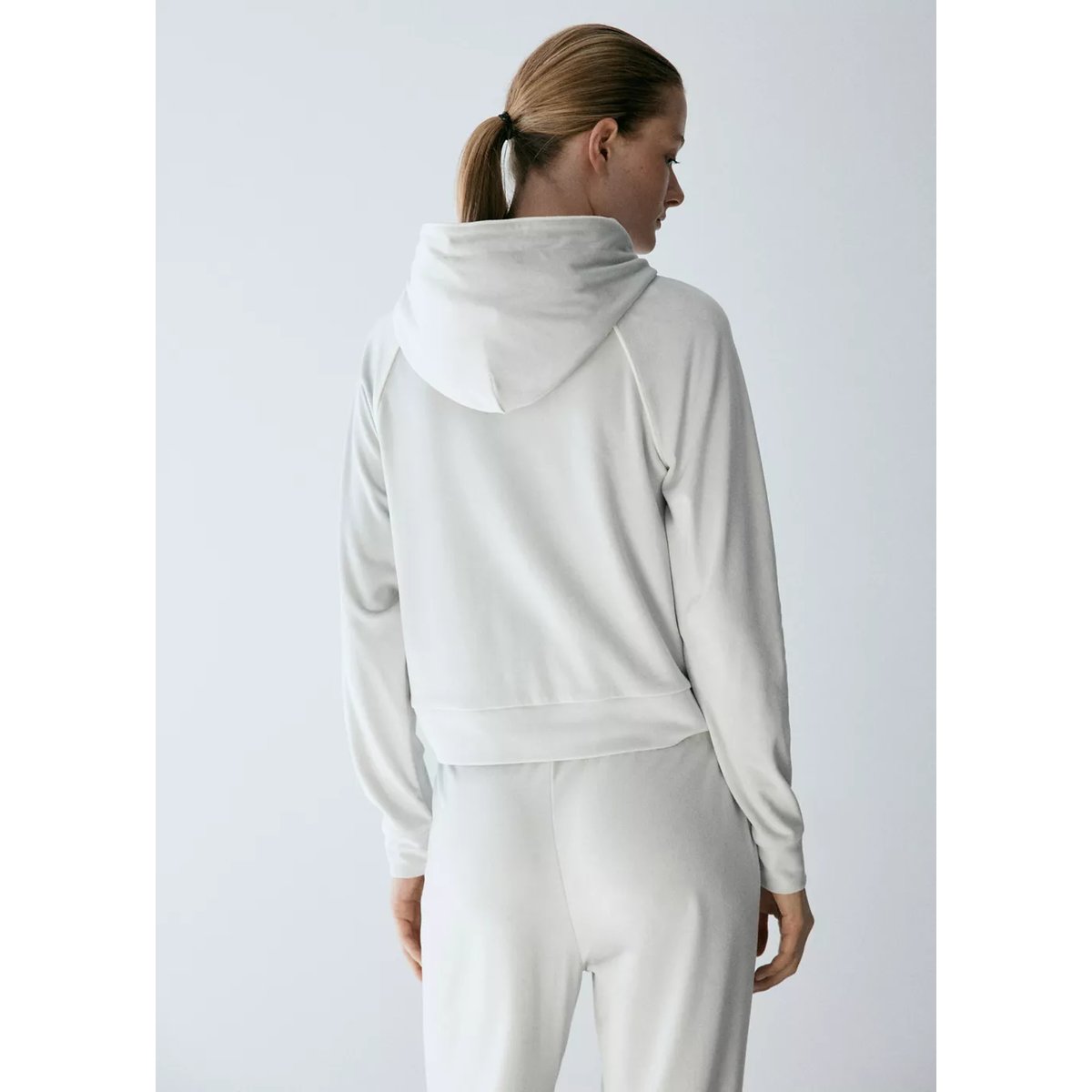 Sweat en velours au toucher doux gris, MANGO