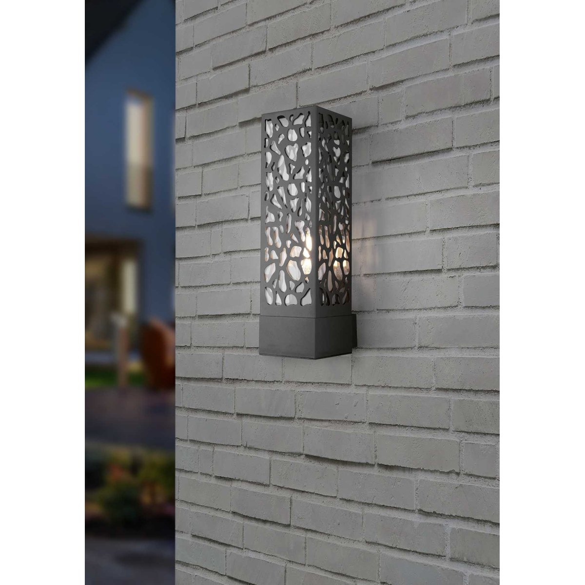 Applique extérieur moderne métal Cooper anthracite, TRIO
