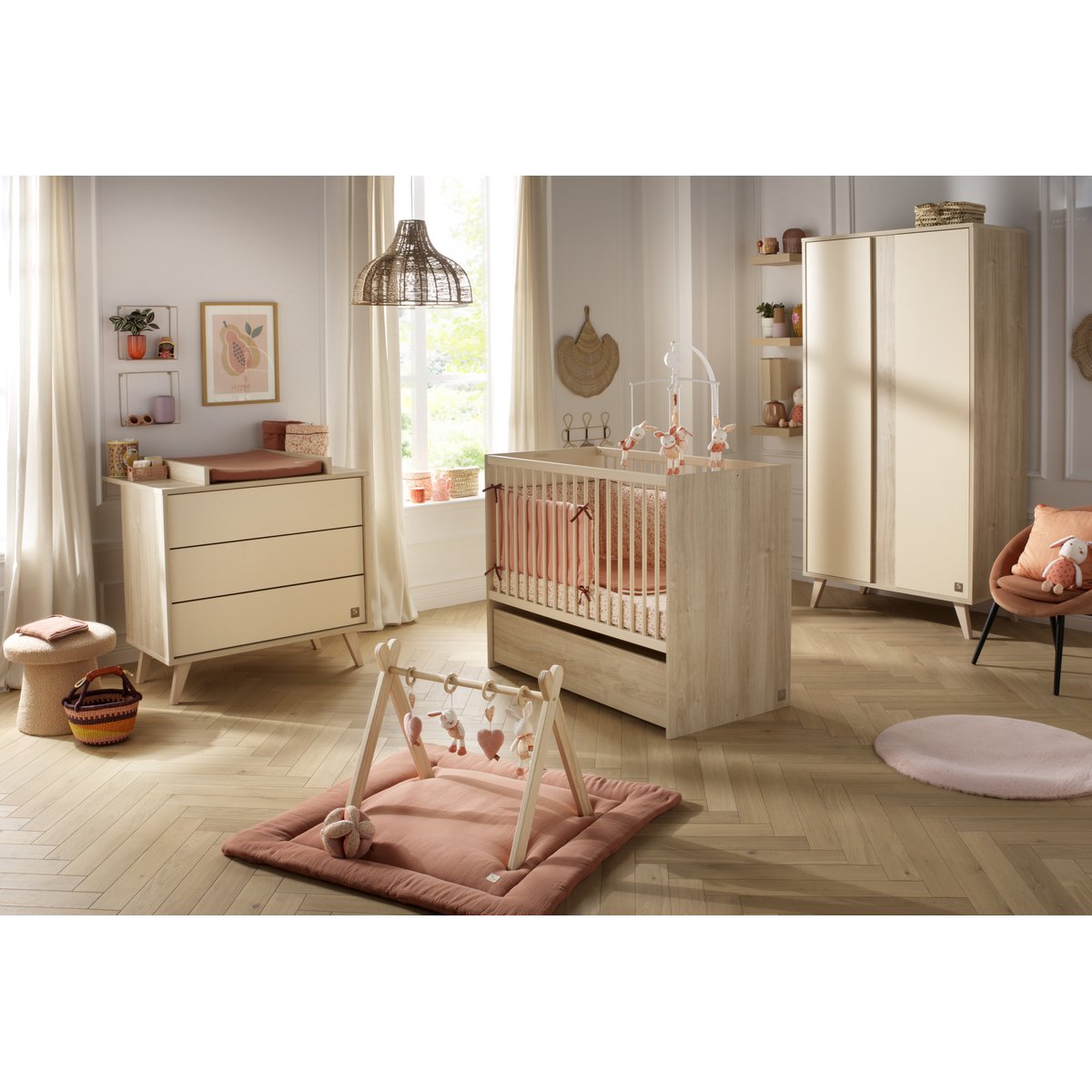 Lit évolutif avec têtes panneaux imitation bois marron/beige, SAUTHON
