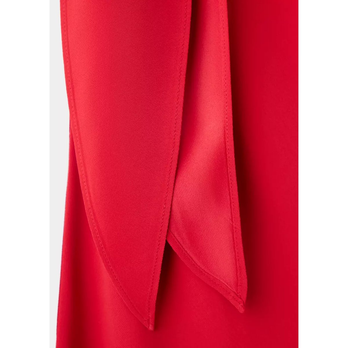 Robe col asymétrique avec détail nœud rouge, MANGO