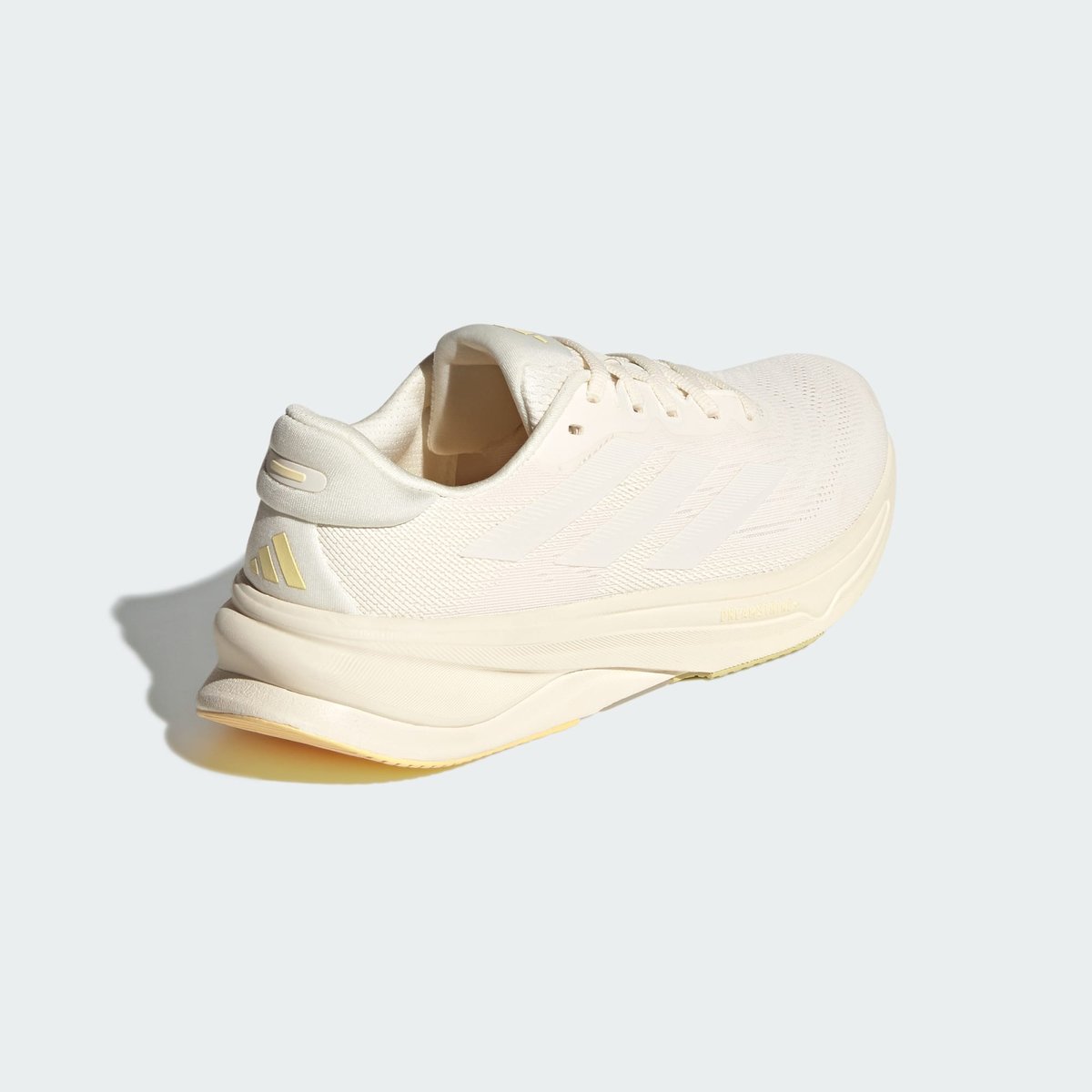 Chaussure De Running Supernova Solution 2.0 Chaussure De Running Supernova Solution 2.0 beige / cloud white / off white, adidas Performance