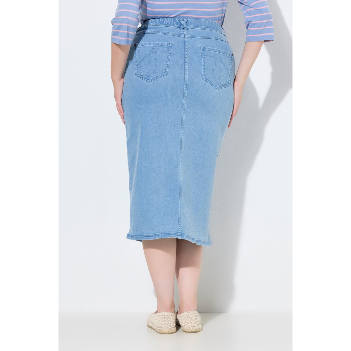Jupe en jean de coton bio, fente d'aisance bleu jean, ULLA POPKEN