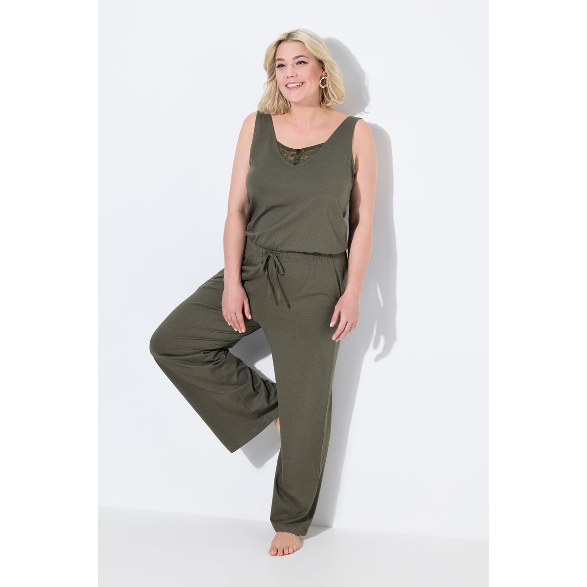 Combinaison sans manches. Décolleté gris olive, ULLA POPKEN