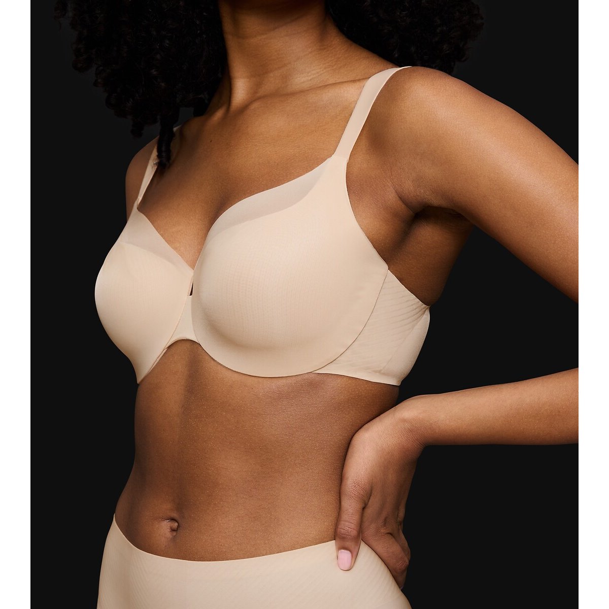 Soutien-gorge BODY MAKE-UP ILLUSION CURVE peau, TRIUMPH