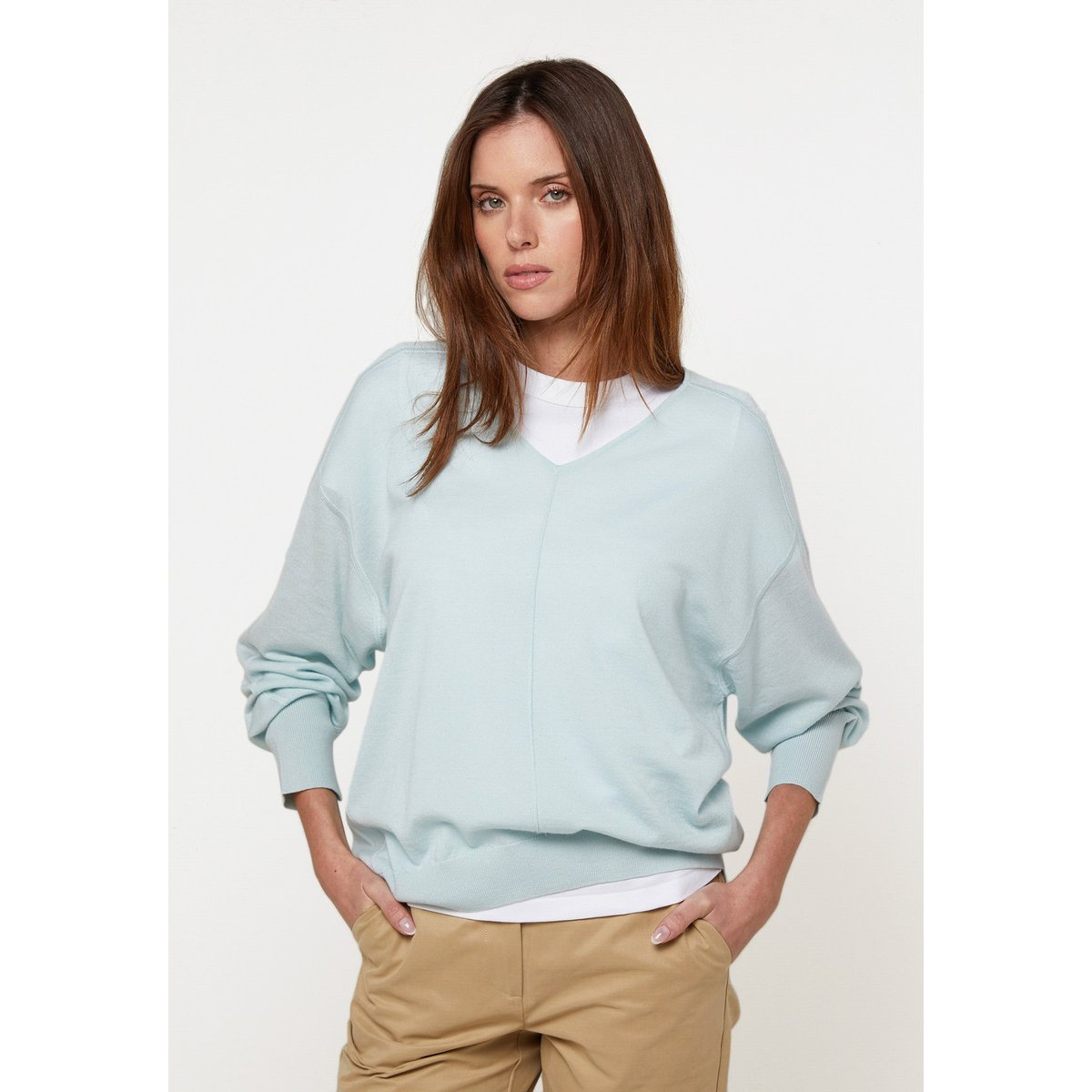 Pull col V oversize en laine turquoise clair, RODIER