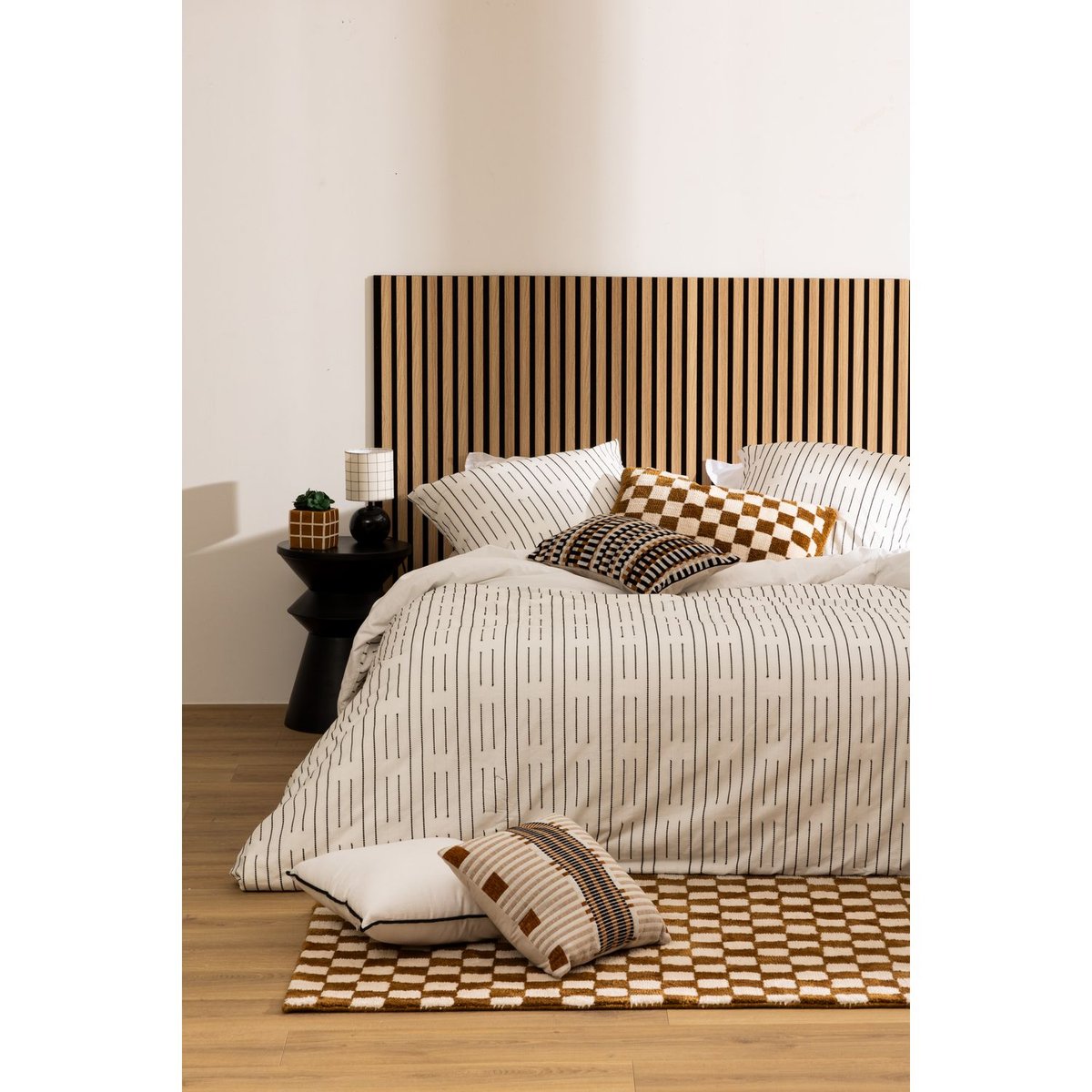 Lot de 4 panneaux décoratifs tasseaux de bois effet noyer COLVA marron, TOILINUX