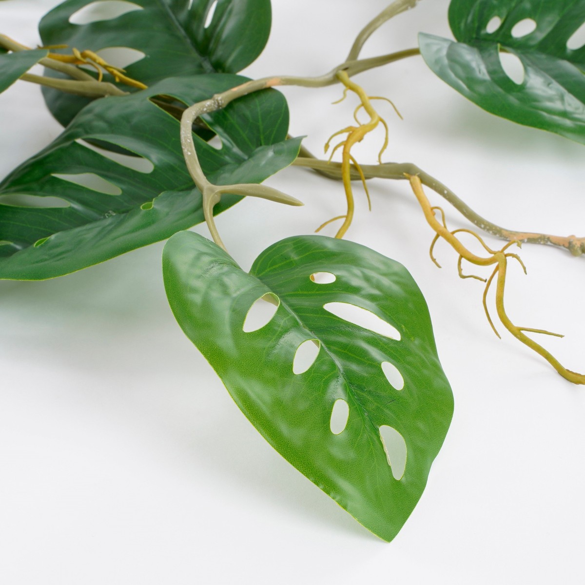 Plante artificielle MONSTERA vert, MICA DECORATIONS