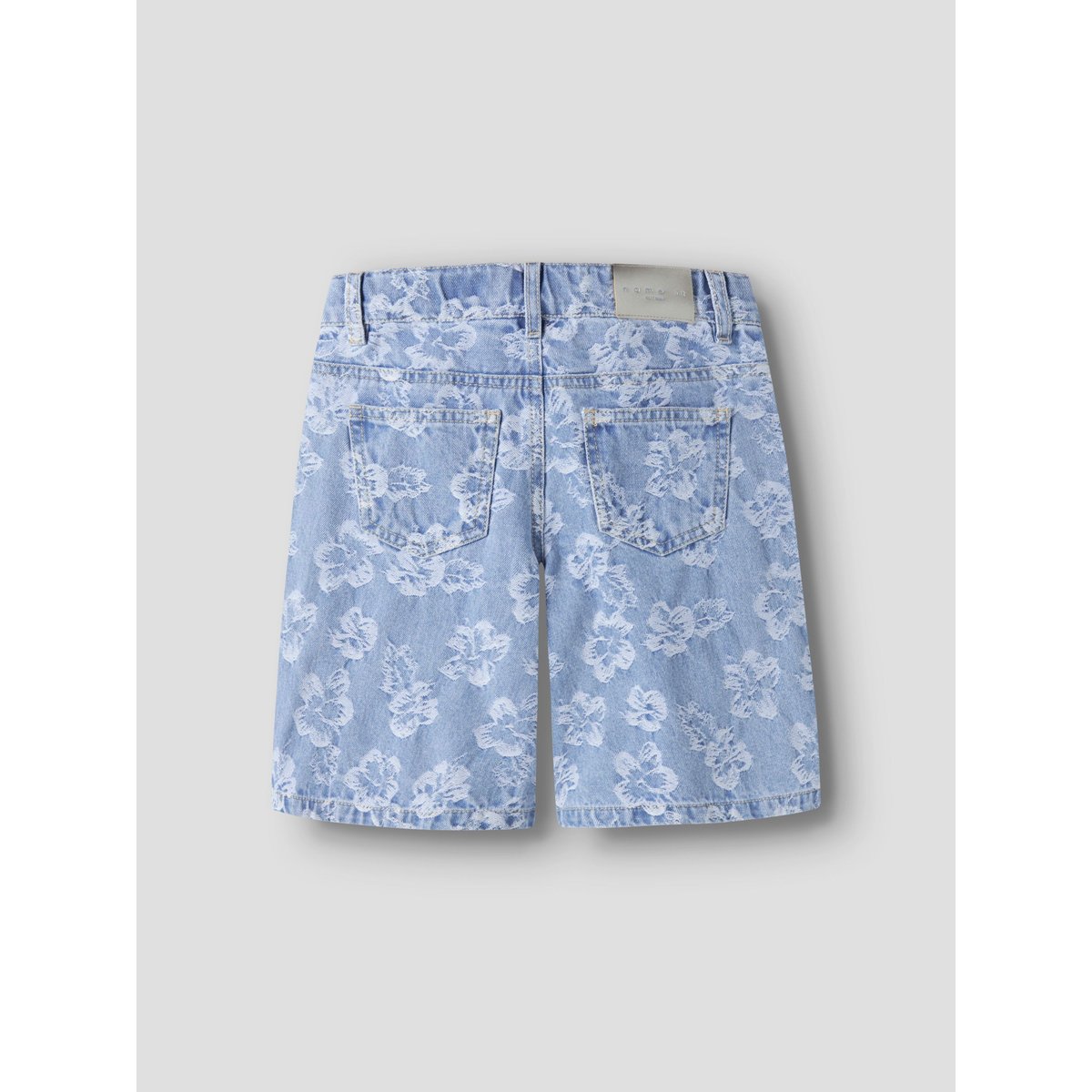 Short light blue denim, NAME IT