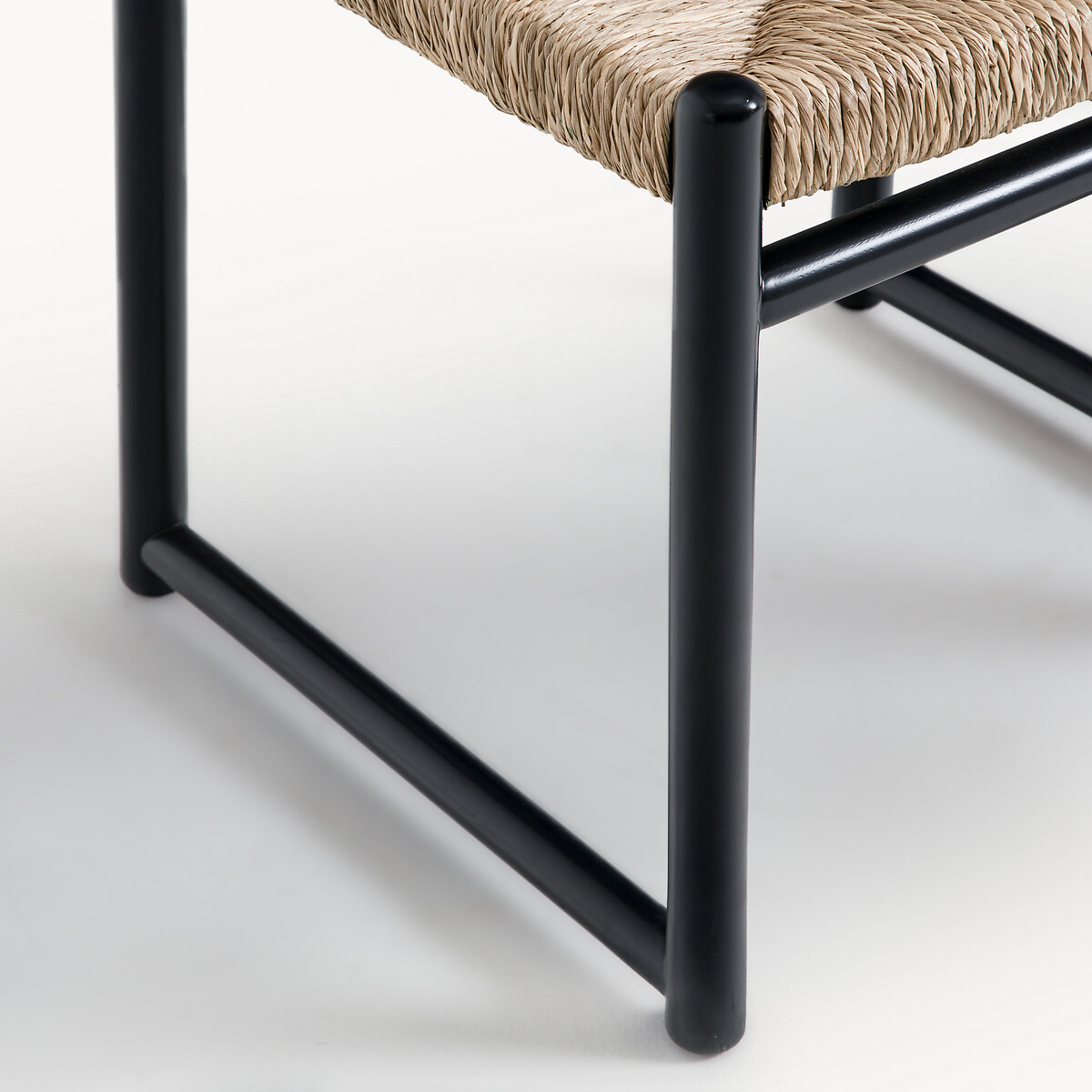 Sedia in rovere massello laccato e paglia, Lyla nero , AM.PM