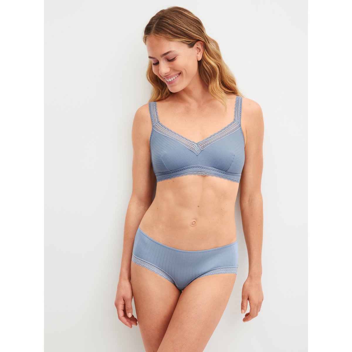 Soutien-gorge soft Modal ETUDE AJOURS aura blue, CALIDA