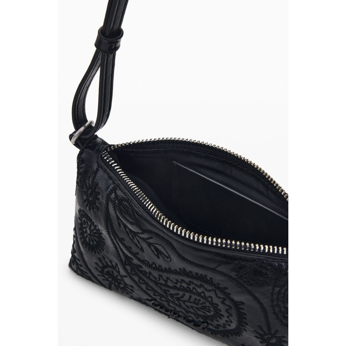 Grand grand portefeuille noir, DESIGUAL