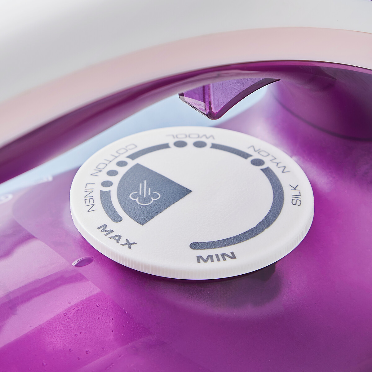 2400W Steam Iron - 302011 pink, MORPHY RICHARDS