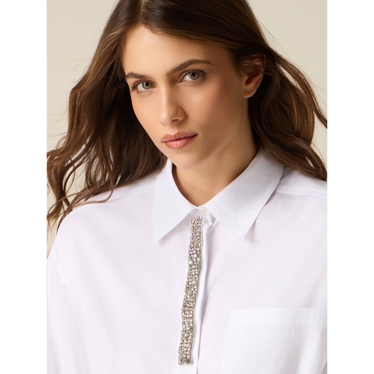 Chemise avec broderie bijou blanc, OLTRE