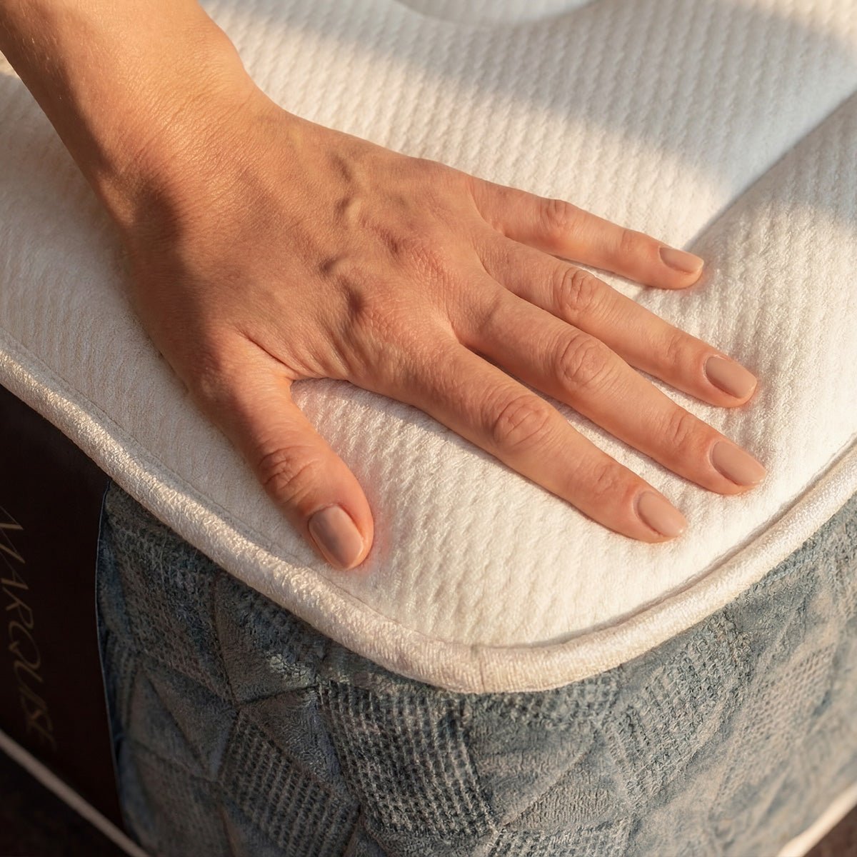 Matelas Ressorts ensachés et Mémoire de forme - 33 cm - MARQUISE blanc, MAISON AUBERTIN