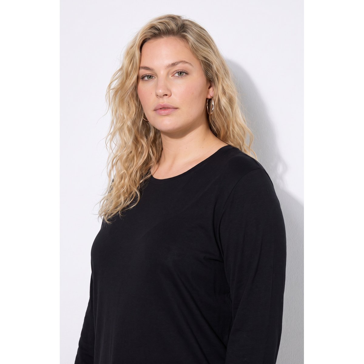 T-shirt, coupe classique, col rond noir, ULLA POPKEN