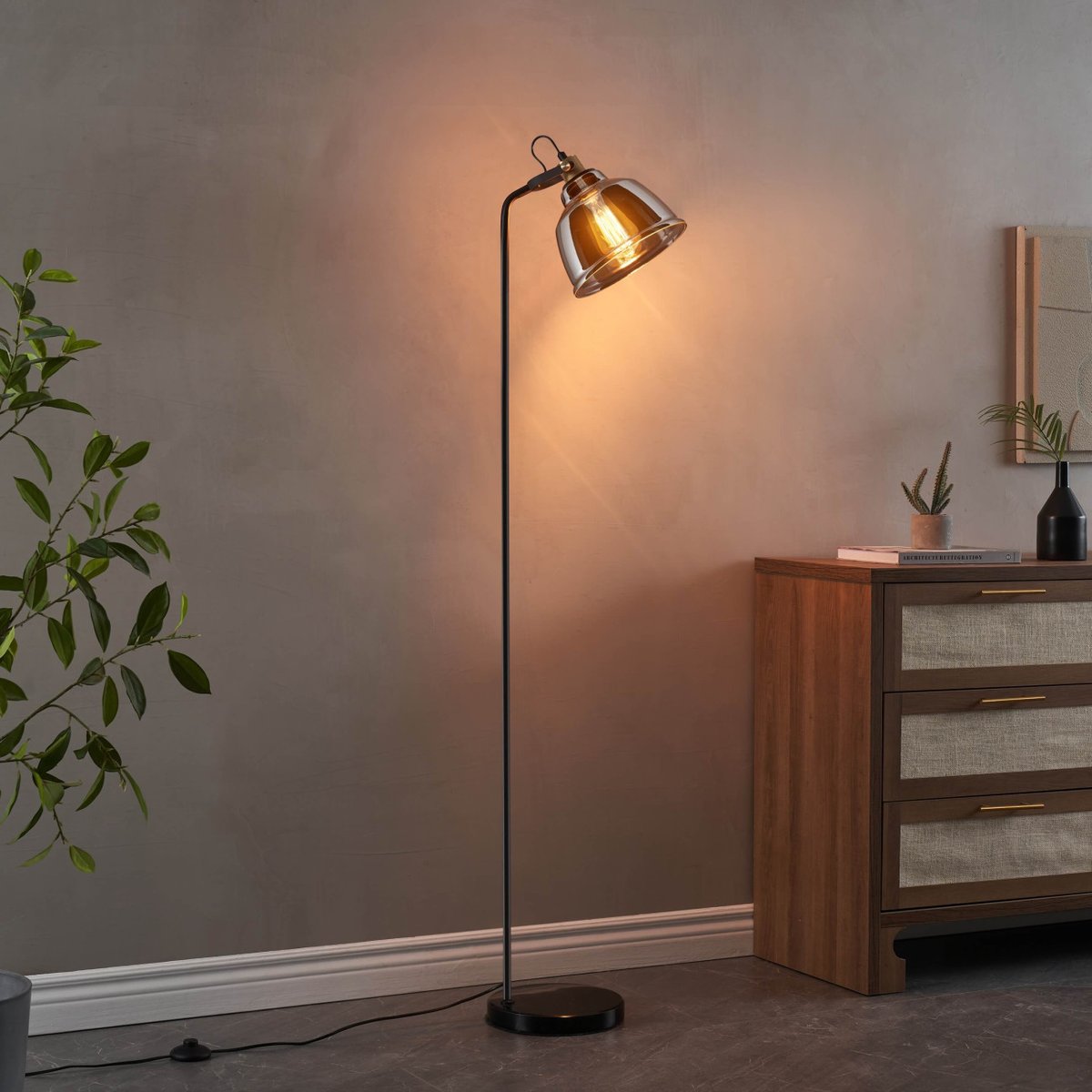 Lampadaire orientable style atelier - LINZ noir et gris fumé, KOSILUM