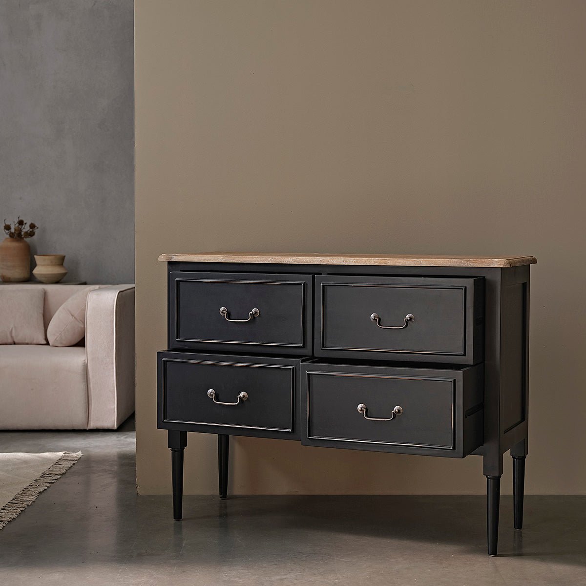 Commode en bois massif 120 cm 4 tiroirs  BASTIDE noir, BERAH GETAH