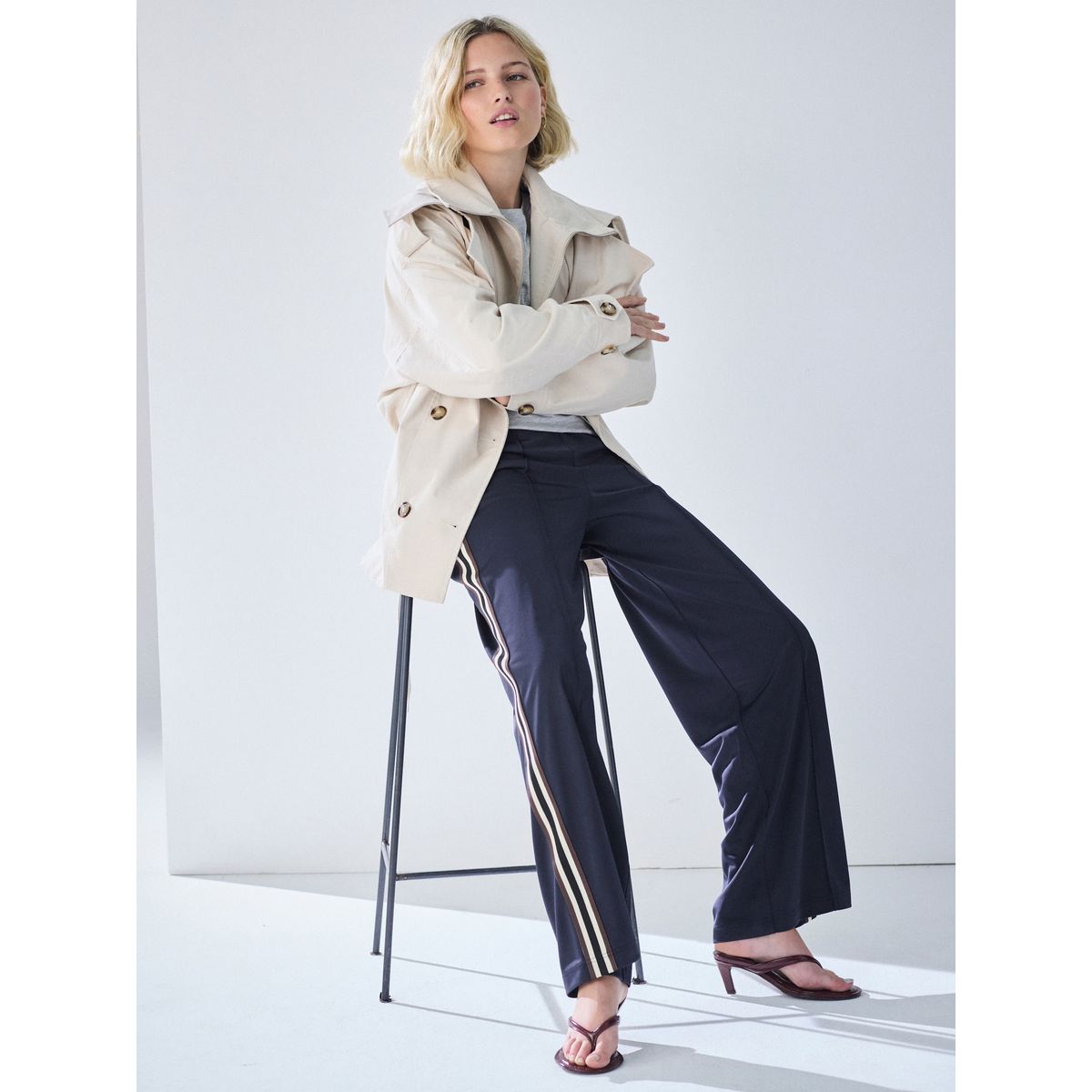 Pantalon large avec rayures sur le côté bleu marine, NEXT