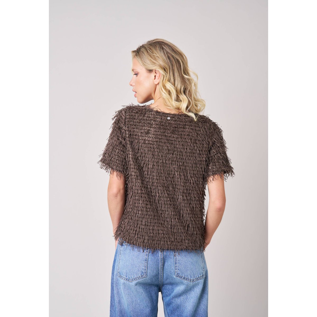 T-shirt regular femme en maille fantaisie CAZIA brown, DEELUXE