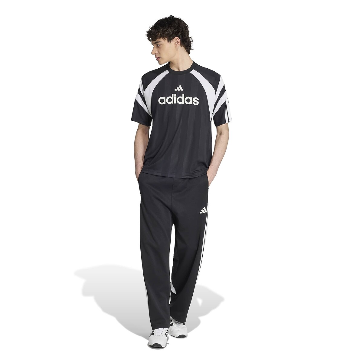 T-shirt manches courtes, en jersey, HOUSE OF TIRO noir, ADIDAS SPORTSWEAR