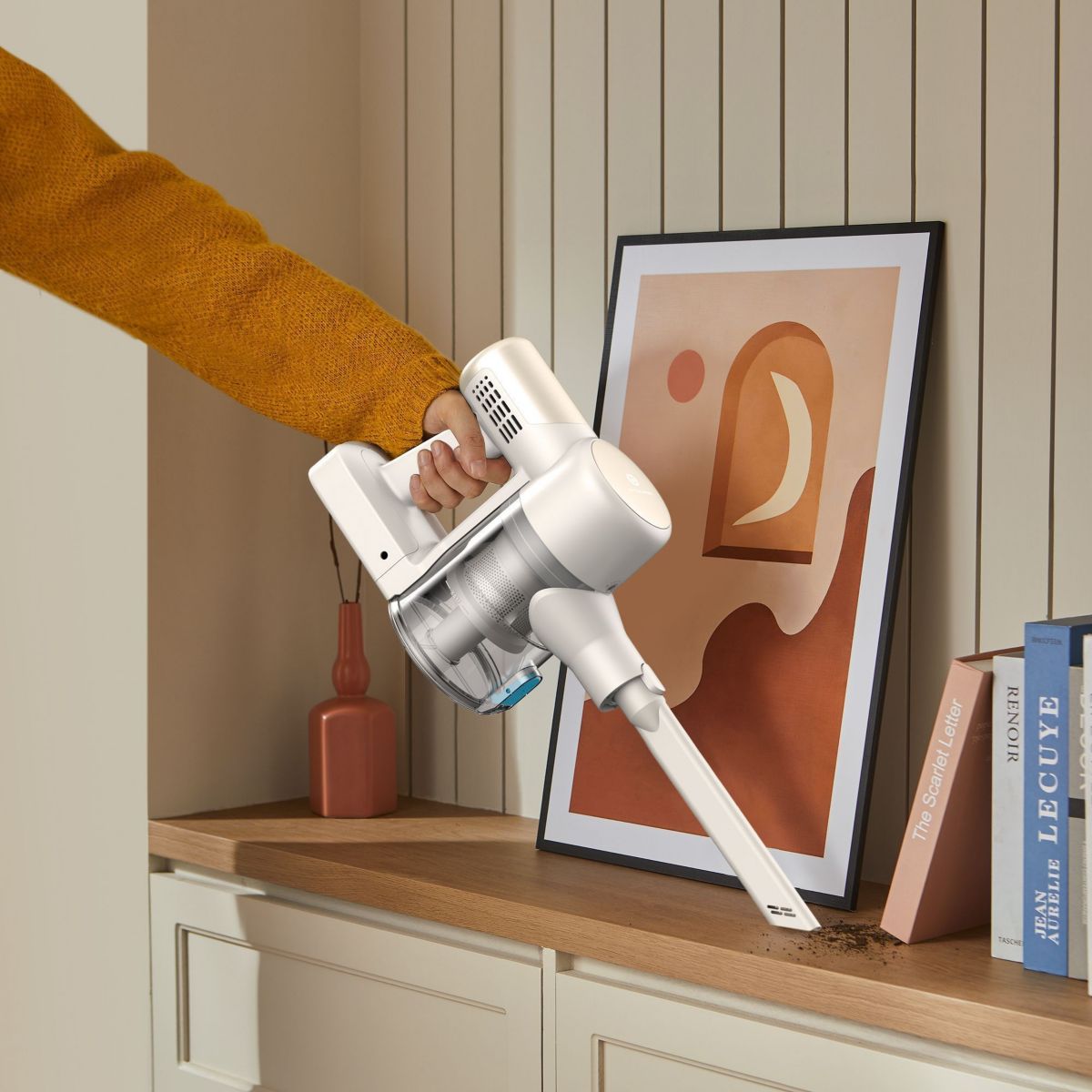 Aspirateur balai EVCSK200 Easy plus animal couleur unique, ESSENTIEL B