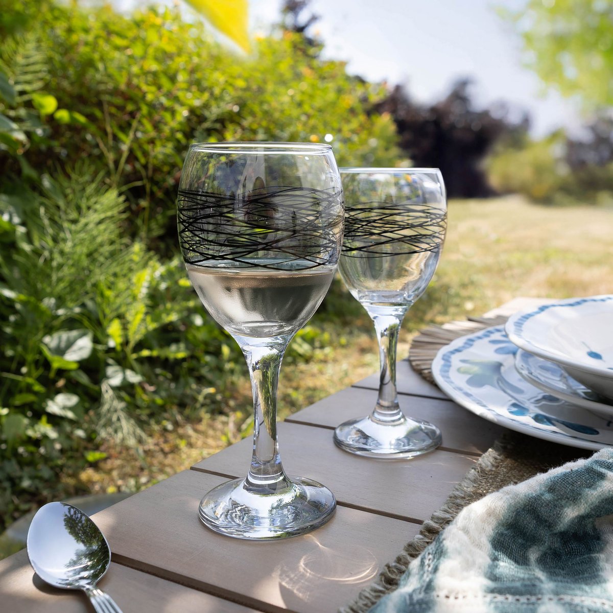 Lot de 6 verres à pied en verre 24,5cl, SERPENTIN transparent, NOVASTYL