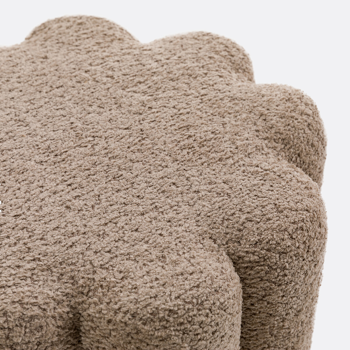 Pouf en bouclette, JUSTYNA taupe, LA REDOUTE INTERIEURS
