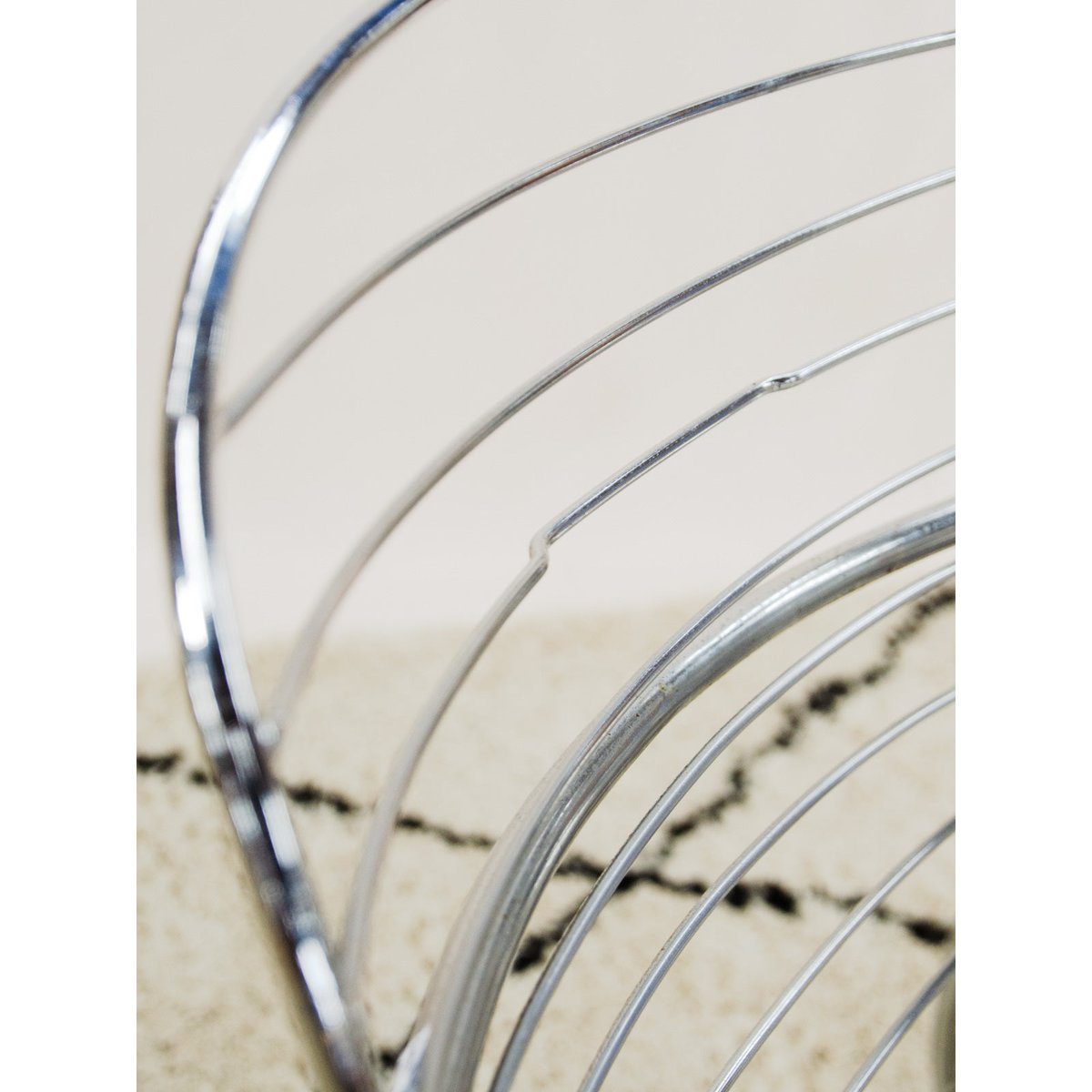 Lot de 4 chaises en métal chromé Alma N°2140 - Bon état métal, DEBONGOUT