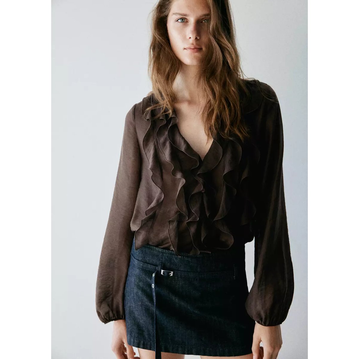 Blouse Lyocell volants marron, MANGO