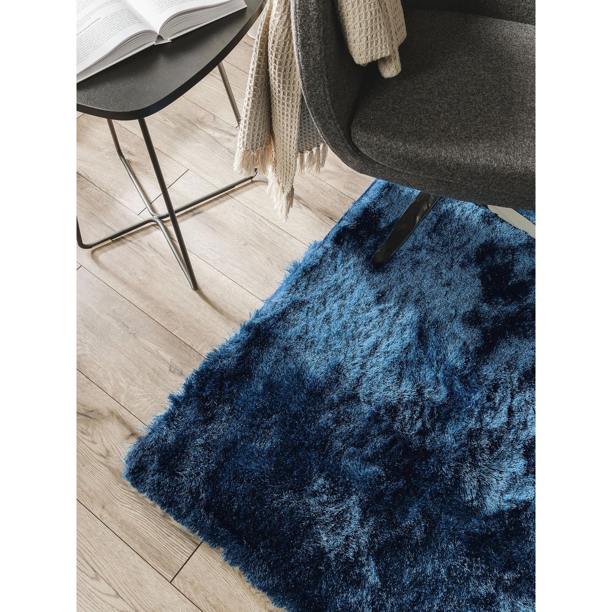 Tapis à poils longs WHISPER bleu, BENUTA 