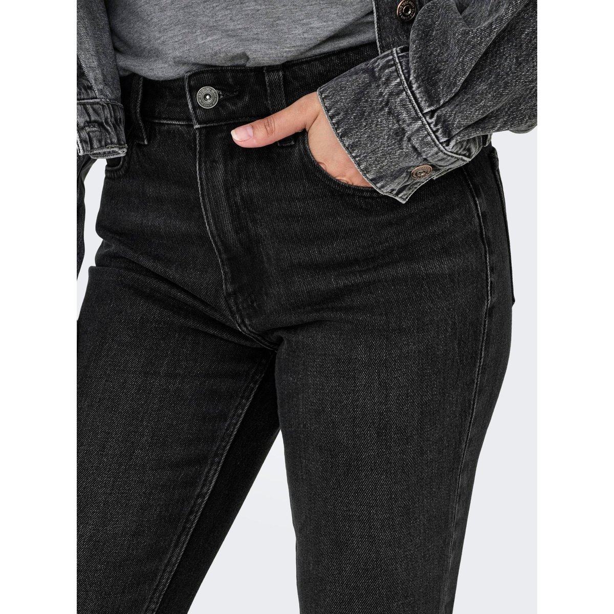 Jean Coupe Droite black denim, ONLY