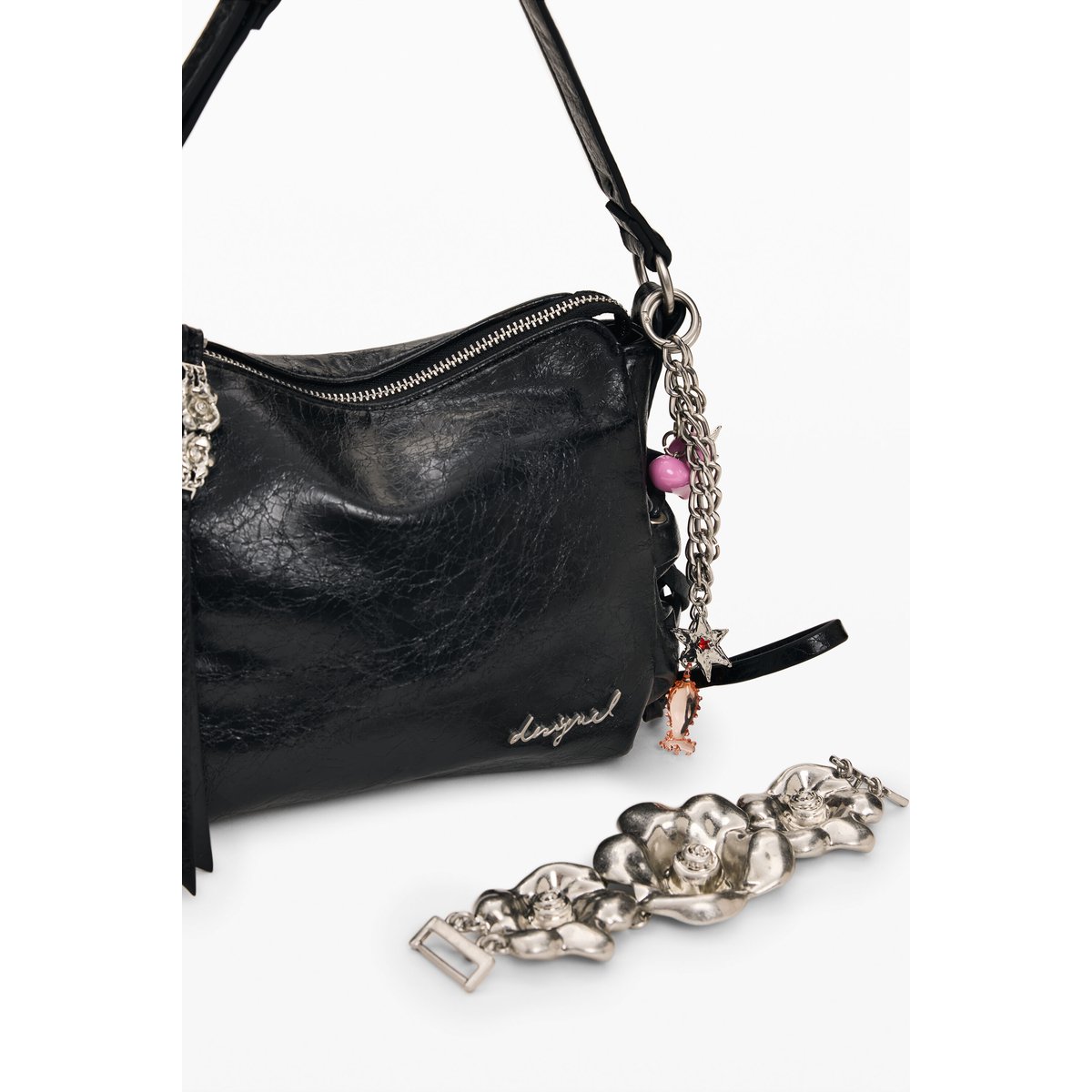 Sac effet cuir avec breloques noir, DESIGUAL