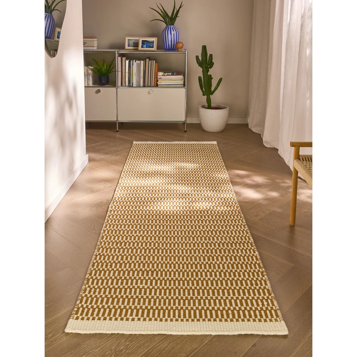 Tapis de couloir en laine LAURA marron, BENUTA