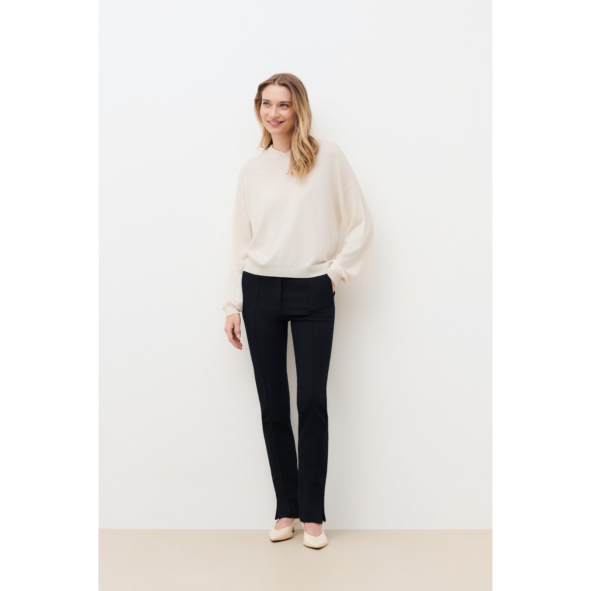 Pull ample à capuche cachemire MDUSTIN ecru, CAROLL