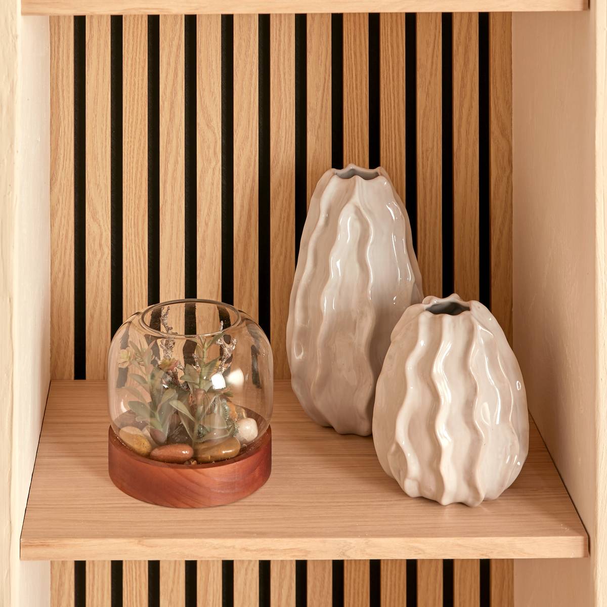 Vase texturé organique en grès émaillé SANDRI blanc, ATMOSPHERA