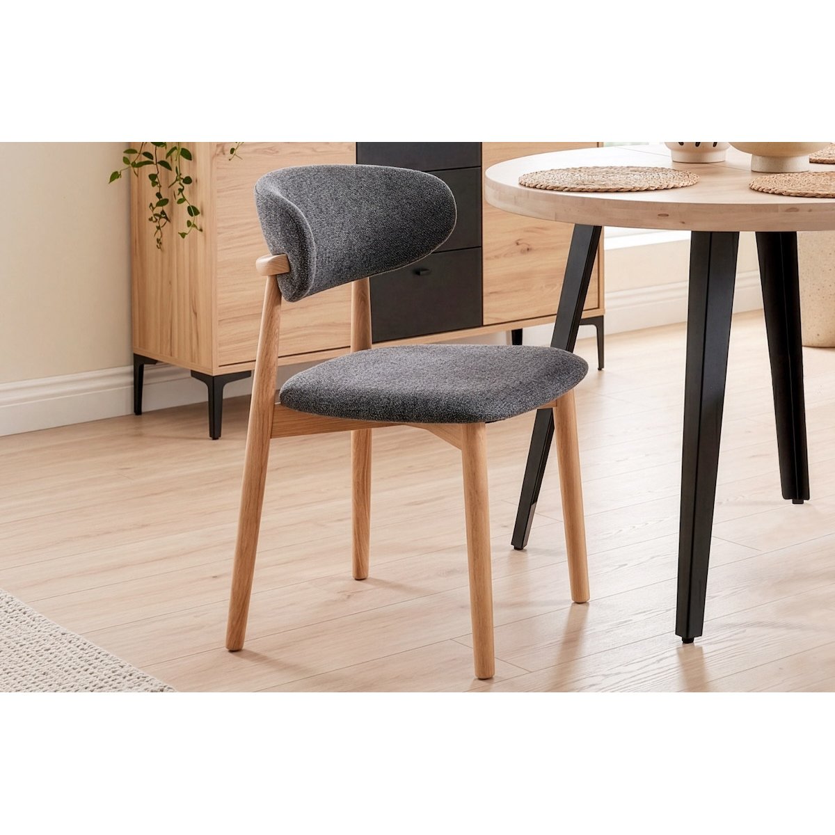 Lot de 2 chaises en tissu et bois massif - CORTE gris, MATHI DESIGN
