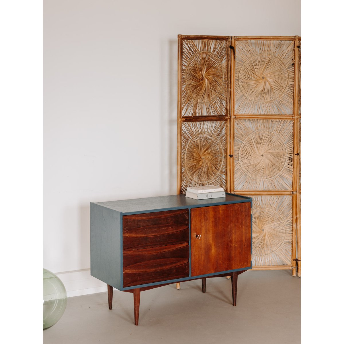 Enfilade aux multiples rangements Margaret N°780 - Bon état bois foncé, DEBONGOUT